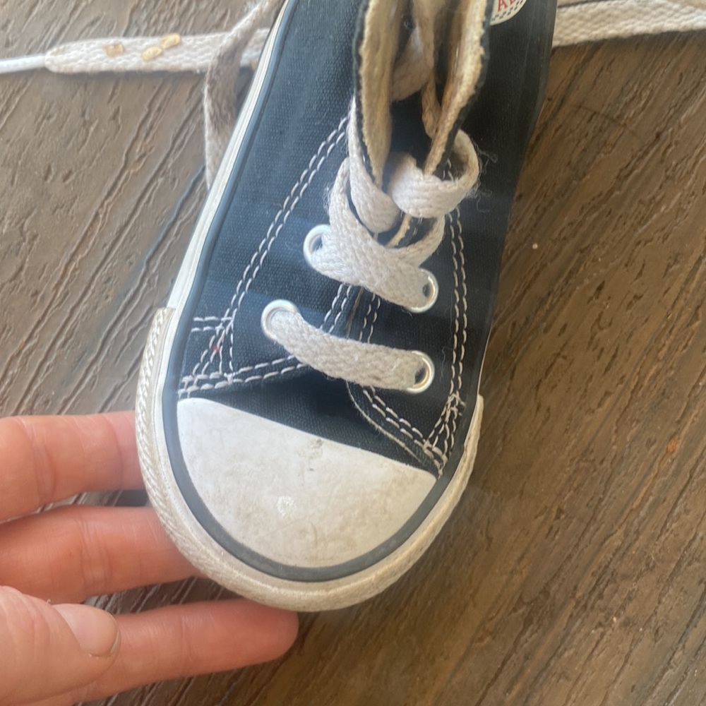 Converse - Picture 4 of 6